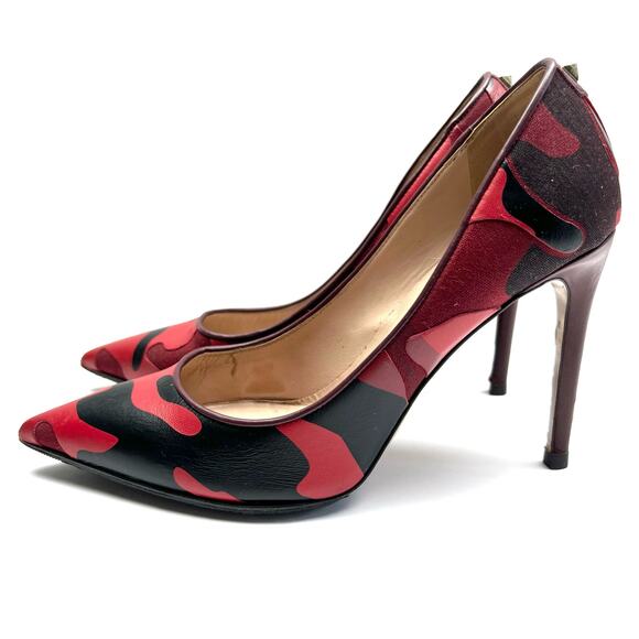VALENTINO Patchwork Camo Pointed Toe Pump size EU 37 US 7 Wine Camo Print Heels - Picture 3 of 14